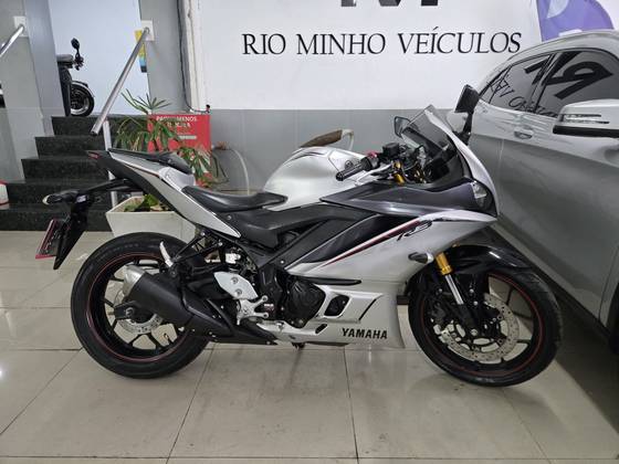 YAMAHA YZF R3 ABS 